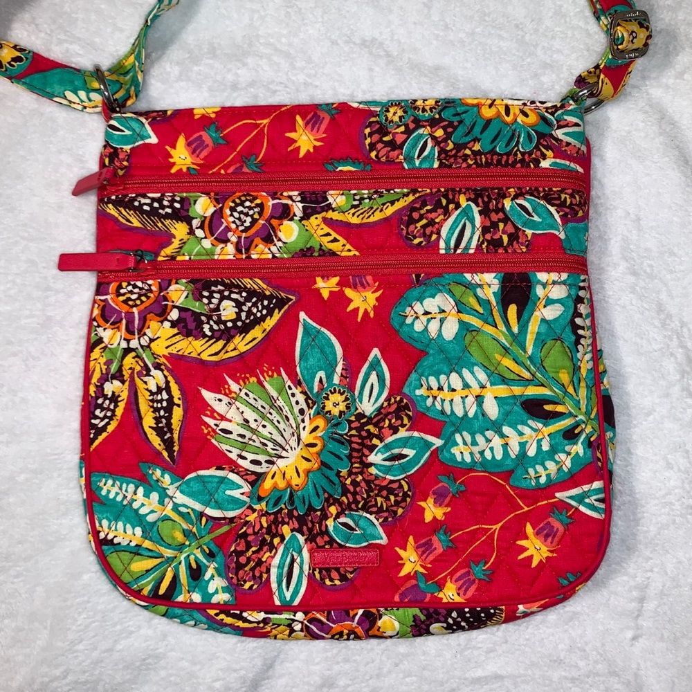 Vera Bradley triple zip hipster purse NWT